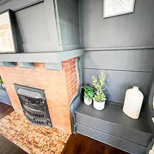 Peaceful 2 Bedroom - Nh-win Holiday home